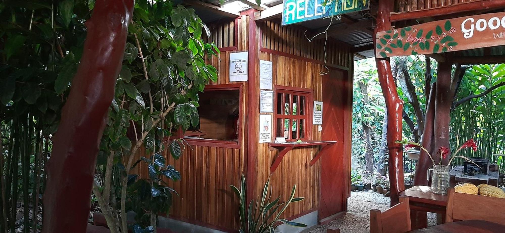 Jardin Entre Montanas Acomodação com café da manhã Bijagua Exterior foto